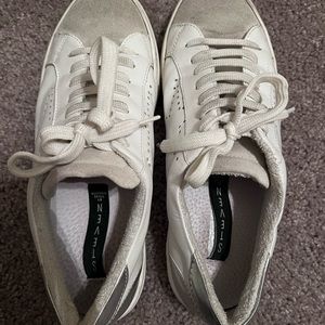 Steven by Steve Madden sneakers
